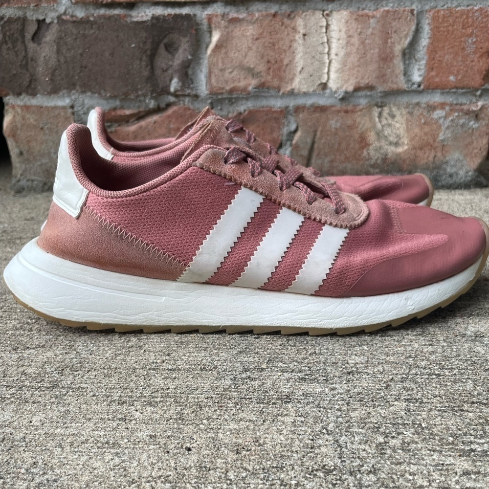 Women’s Adidas Flashback running shoes size 7.5